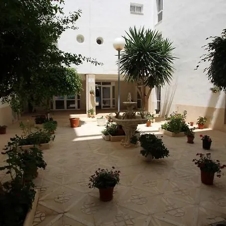 Lomas Blancas 4550 Apartment *